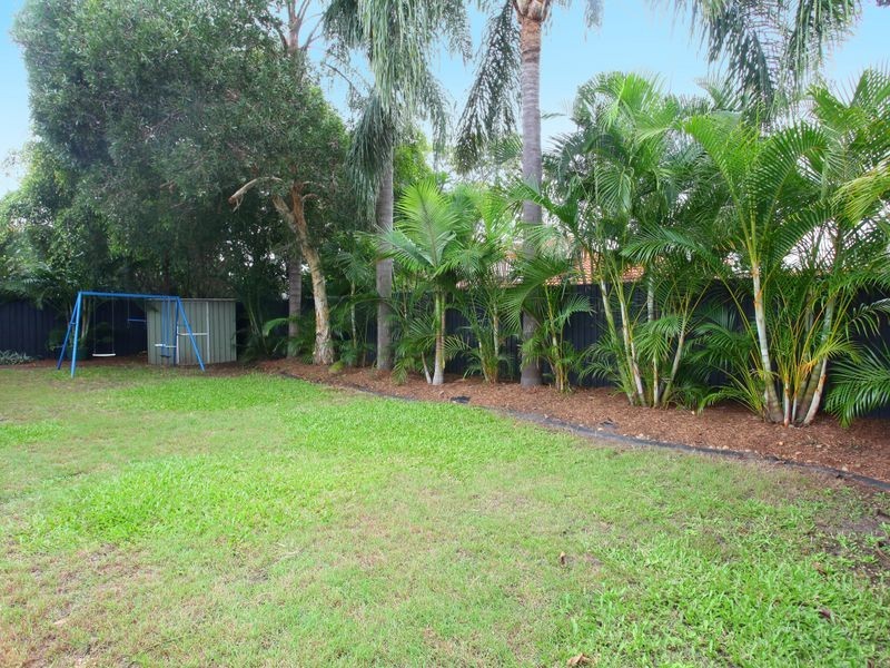 25 McIlwraith Avenue, Sorrento QLD 4217
