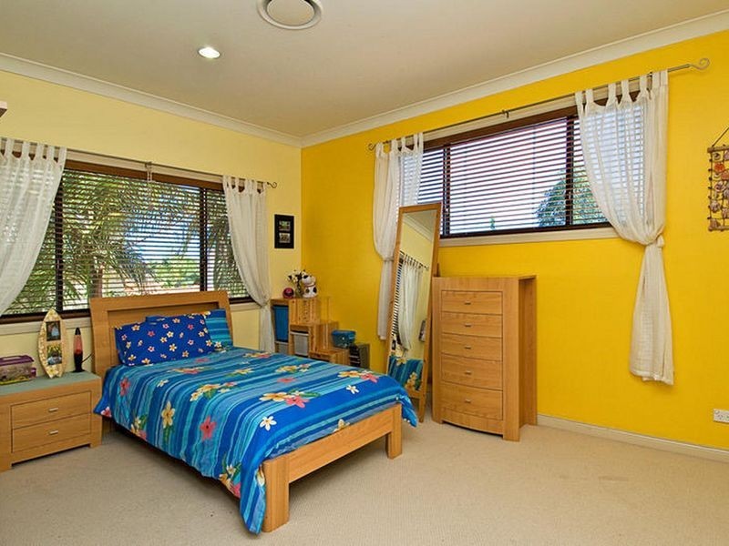 Benowa QLD 4217