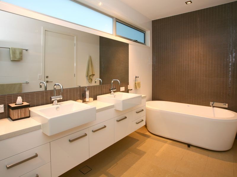 Benowa QLD 4217