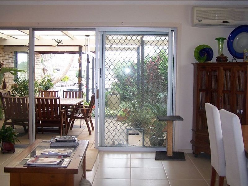 Isle Of Capri QLD 4217
