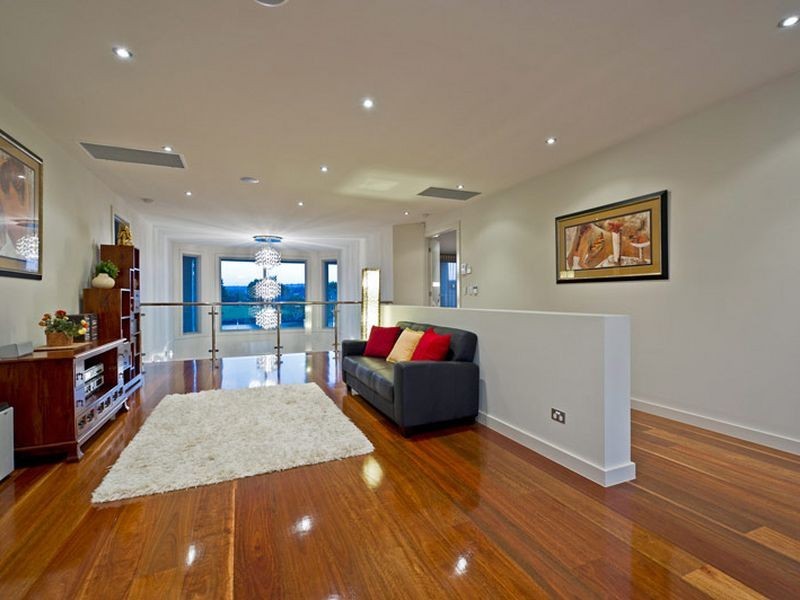 4002 The Boulevarde, Benowa QLD 4217