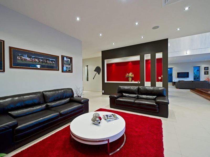 4002 The Boulevarde, Benowa QLD 4217