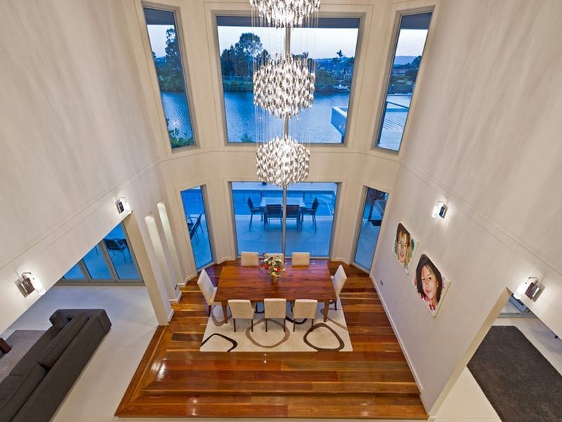 4002 The Boulevarde, Benowa QLD 4217