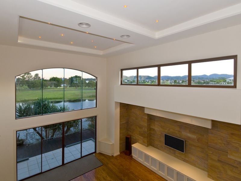 813 Legend Trail, Robina QLD 4226