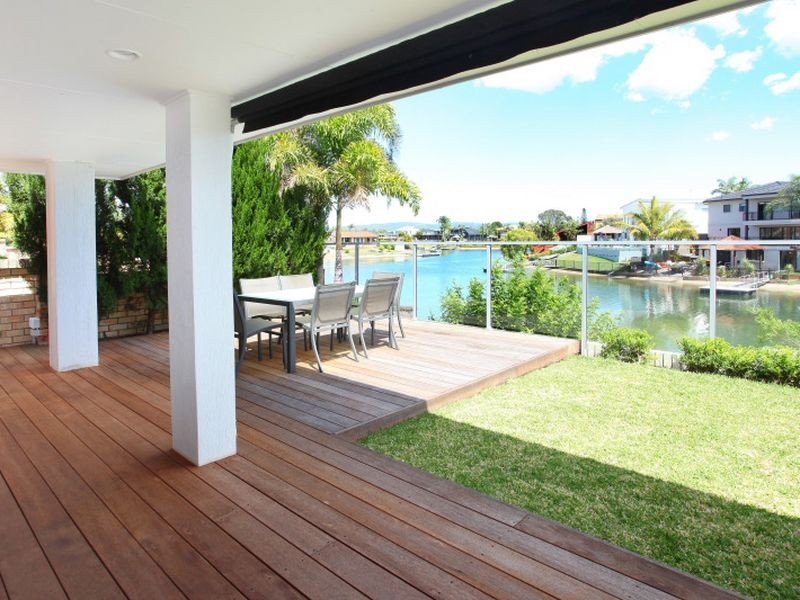 49 Boomerang Crescent, Sorrento QLD 4217