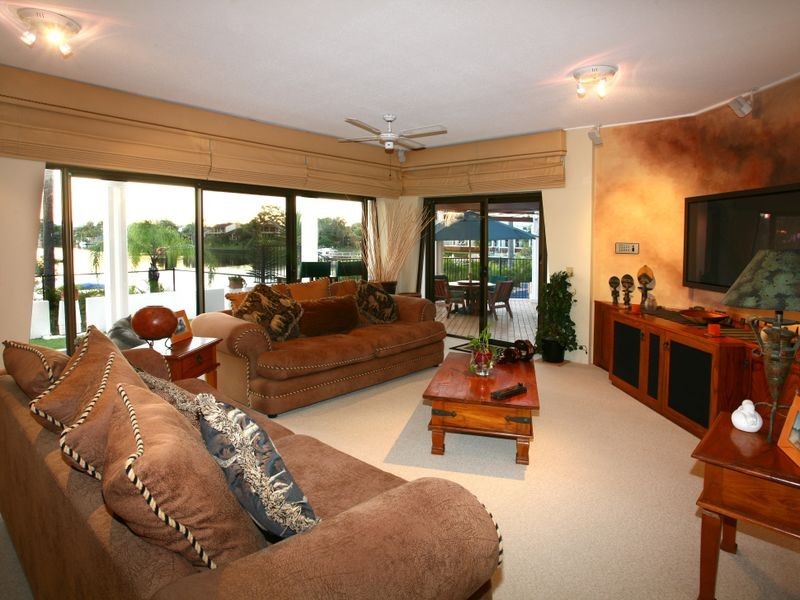 62 Blair Athol Crescent, Sorrento QLD 4217