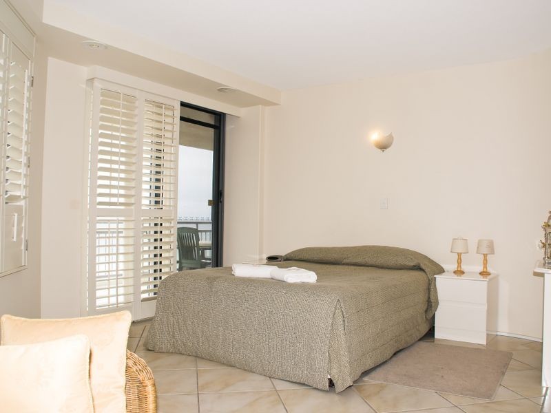 12/277 Golden Four Drive, Bilinga QLD 4225