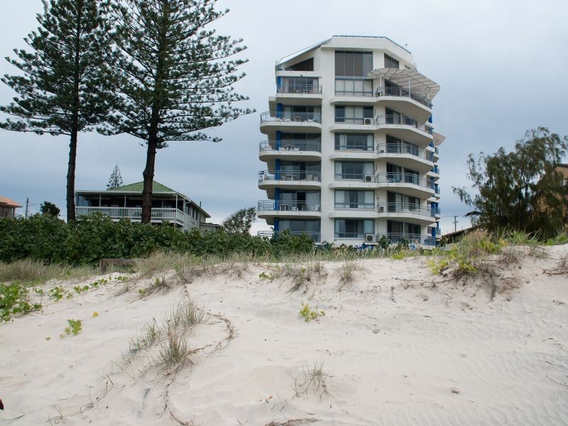 12/277 Golden Four Drive, Bilinga QLD 4225