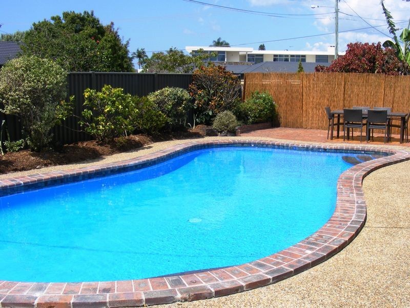 3 Vaucluse Place, Sorrento QLD 4217