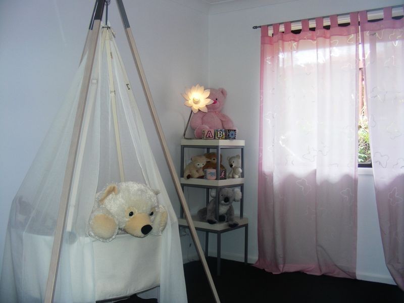 3 Vaucluse Place, Sorrento QLD 4217