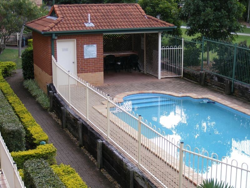 17/53 Bauer Street, Southport QLD 4215