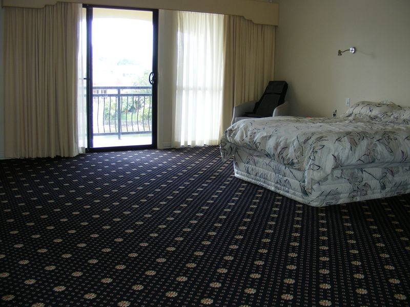 103 Amalfi Drive, Isle Of Capri QLD 4217