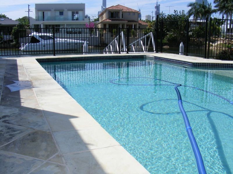 103 Amalfi Drive, Isle Of Capri QLD 4217