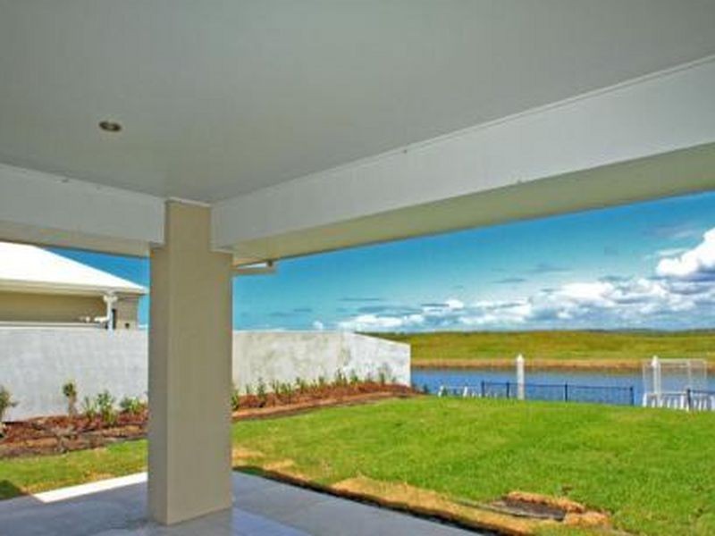 6 Sundown Place, Jacobs Well QLD 4208