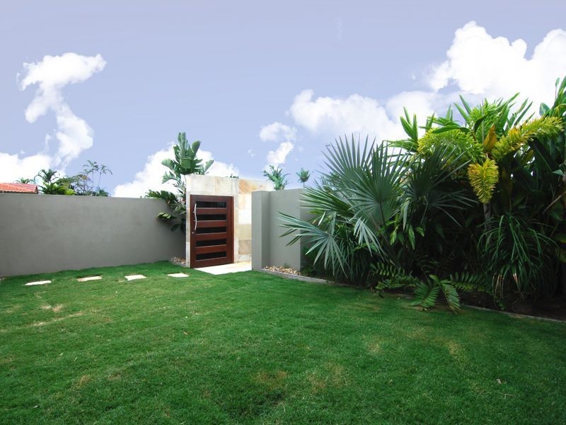35 Boomerang Crescent, Sorrento QLD 4217