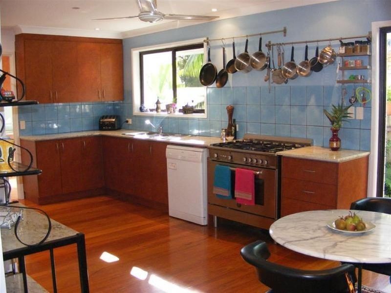 30 Namatjira Court, Broadbeach Waters QLD 4218