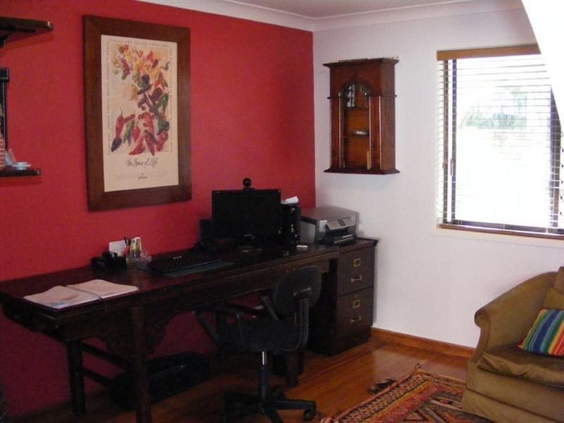 30 Namatjira Court, Broadbeach Waters QLD 4218