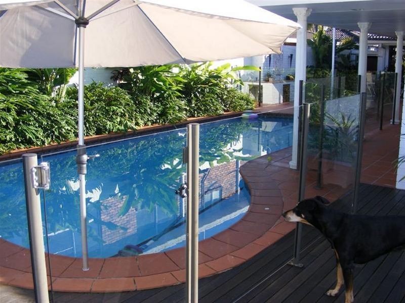 30 Namatjira Court, Broadbeach Waters QLD 4218