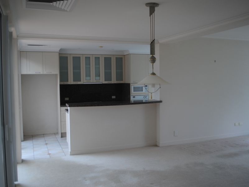 3103 Bell Park (Royal Pines Resort), Benowa QLD 4217