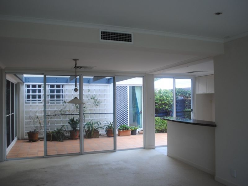 3103 Bell Park (Royal Pines Resort), Benowa QLD 4217