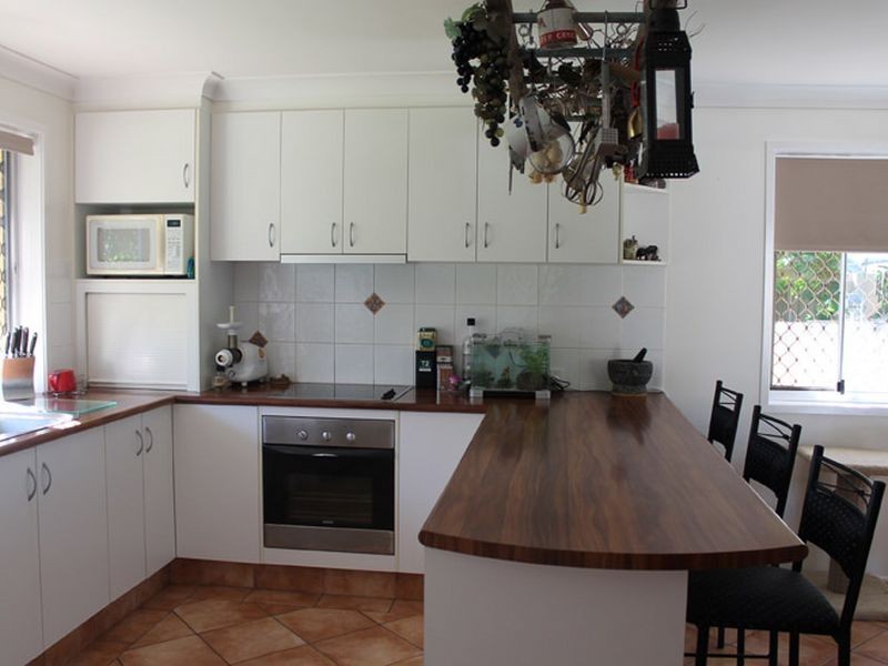 3 Adler Court, Benowa QLD 4217