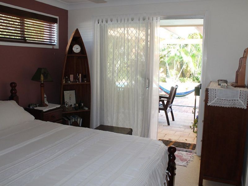 3 Adler Court, Benowa QLD 4217