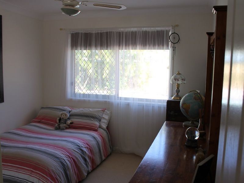 3 Adler Court, Benowa QLD 4217