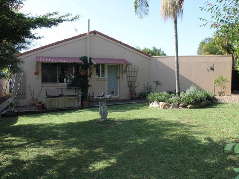 3 Adler Court, Benowa QLD 4217