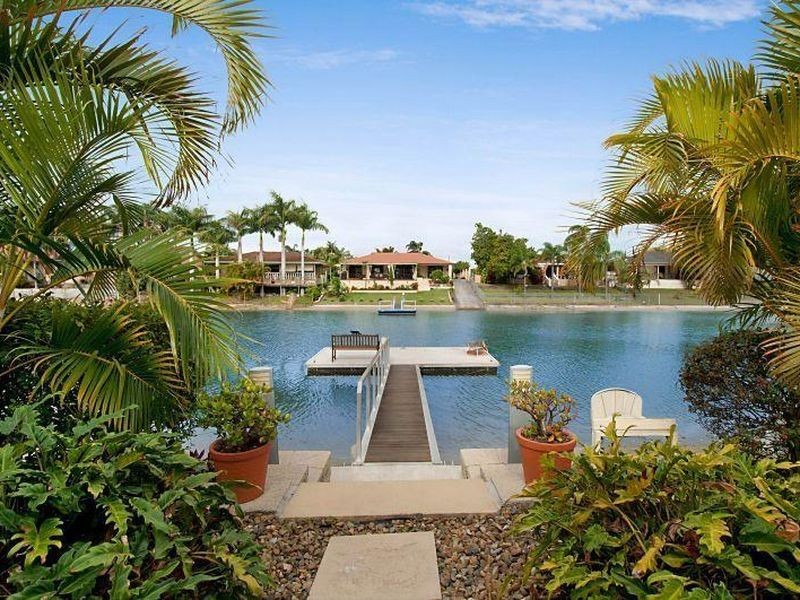 9 Argyle Crescent, Sorrento QLD 4217