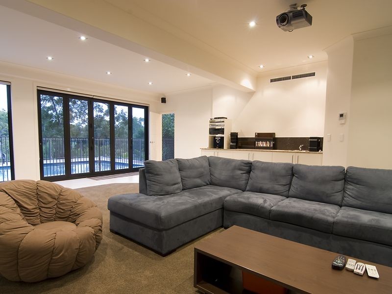 326 Ron Penhaligon Way, Robina QLD 4226