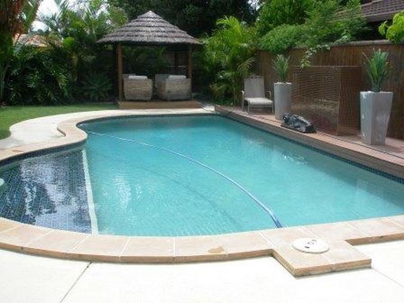 10 Wombat Court, Sorrento QLD 4217