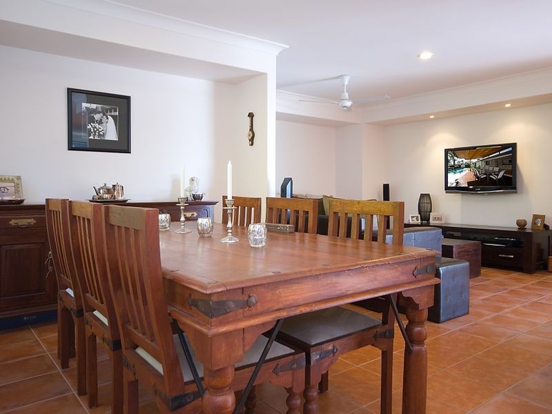 28 McCleary Street, Sorrento QLD 4217