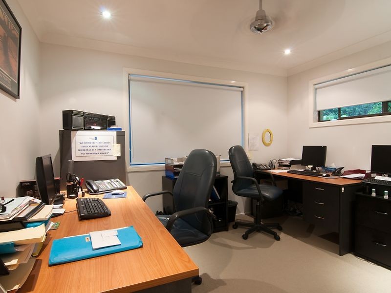 2/403 Bayview Street, Hollywell QLD 4216