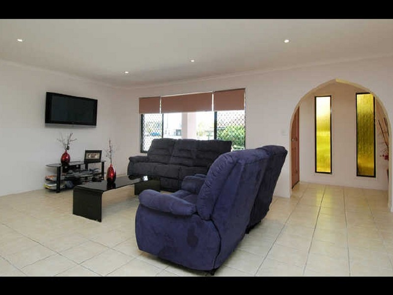Sorrento QLD 4217