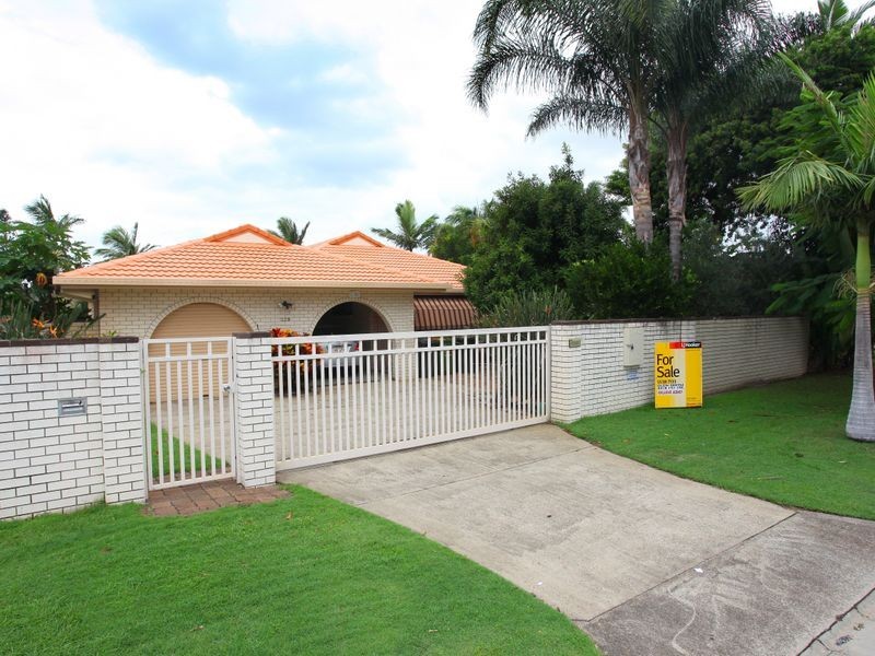 129 Campbell Street, Sorrento QLD 4217