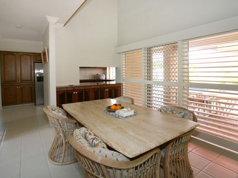 15 Marseille Court, Sorrento QLD 4217