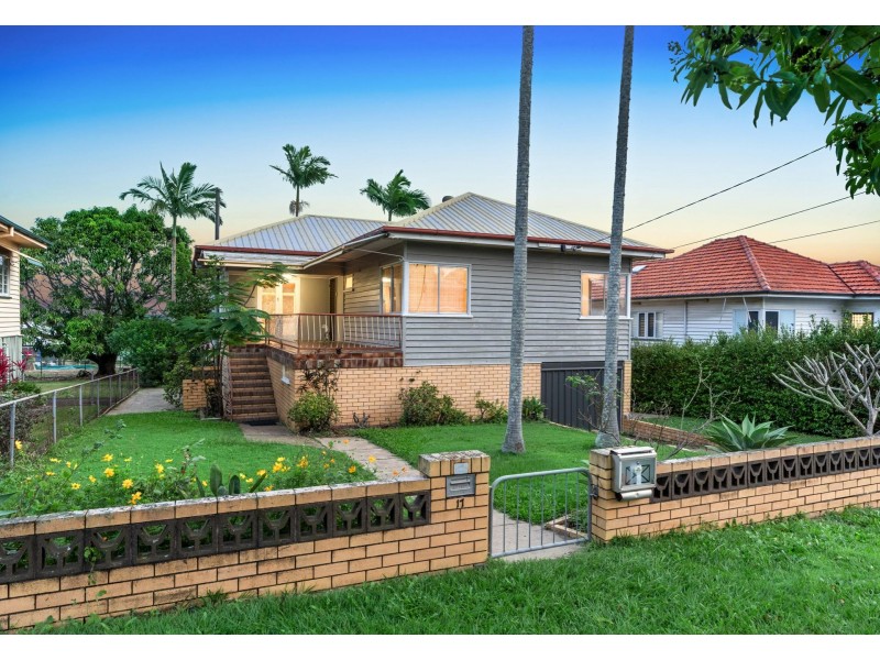 17 Walter Street, Murarrie QLD 4172