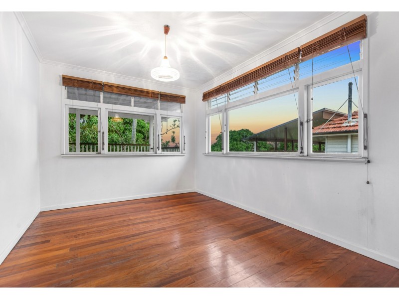 17 Walter Street, Murarrie QLD 4172