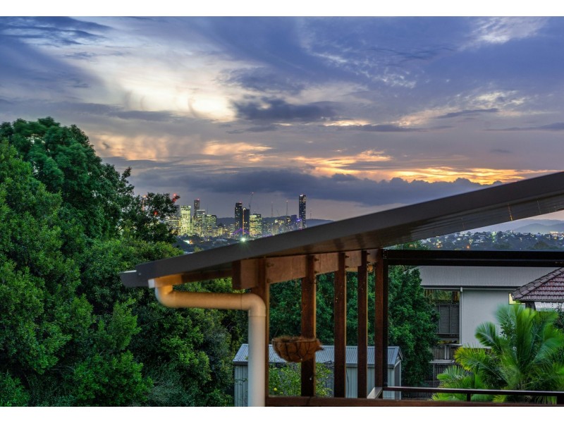 17 Walter Street, Murarrie QLD 4172