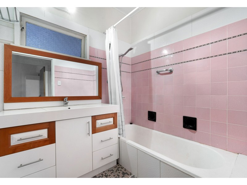 17 Walter Street, Murarrie QLD 4172