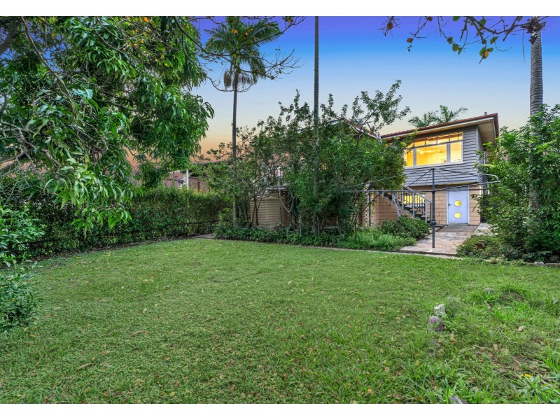 17 Walter Street, Murarrie QLD 4172