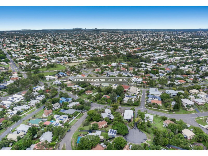 8 Phalerum Avenue, Seven Hills QLD 4170