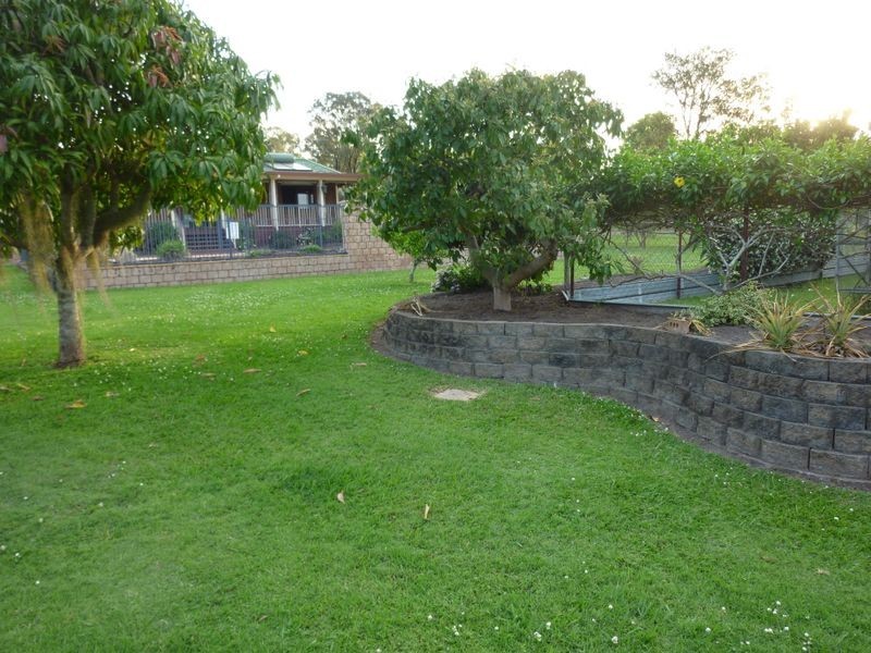 13-15 Grove Road, Holmview QLD 4207