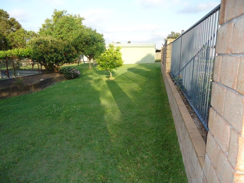 13-15 Grove Road, Holmview QLD 4207