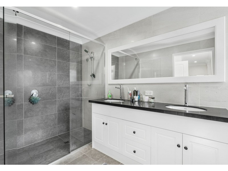 Unit 10/40 Preston Road, Carina QLD 4152