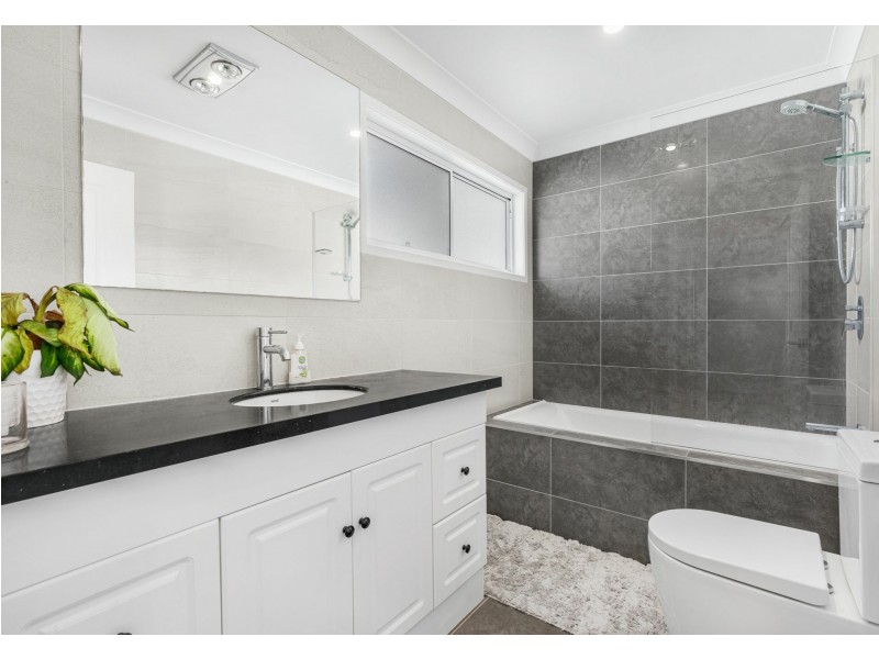 Unit 10/40 Preston Road, Carina QLD 4152