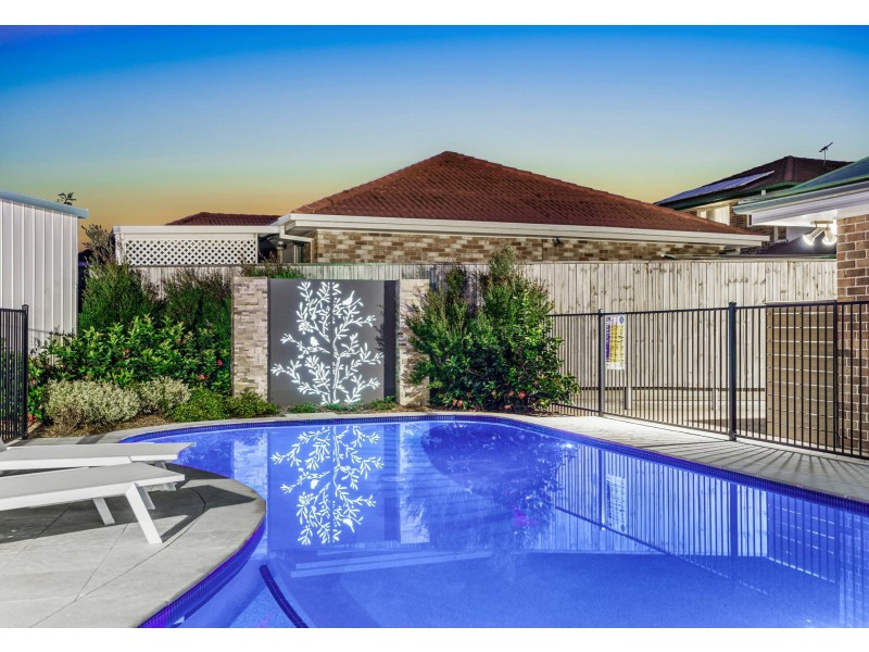 5 Blackhorse Drive, Kuraby QLD 4112