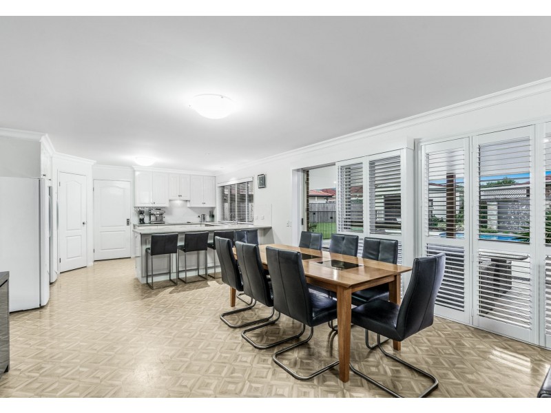 5 Blackhorse Drive, Kuraby QLD 4112