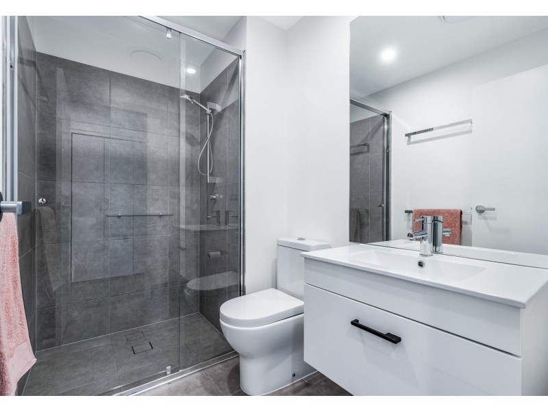 Unit 501/22 Andrews Street, Cannon Hill QLD 4170