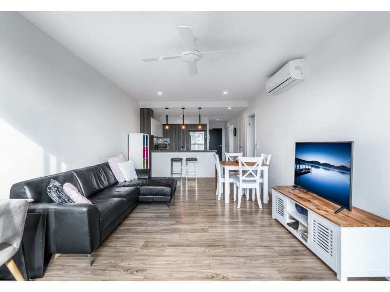 Unit 501/22 Andrews Street, Cannon Hill QLD 4170